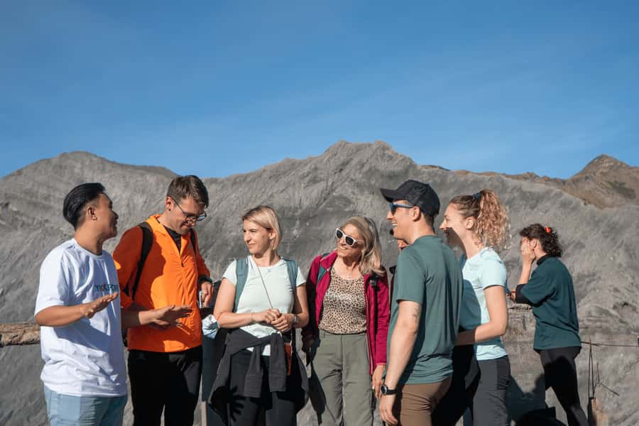 From Probolinggo/Malang : Mount Bromo Sunrise Guided Tour - Transport, Group Size, and Comfort on a Long Cold Morning