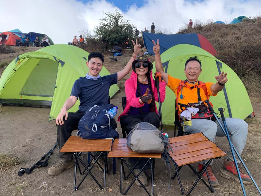 From Senaru: Mount Rinjani 2-Day Trek to Summit - Coming back down, breakfast at the rim, and finishing at noon