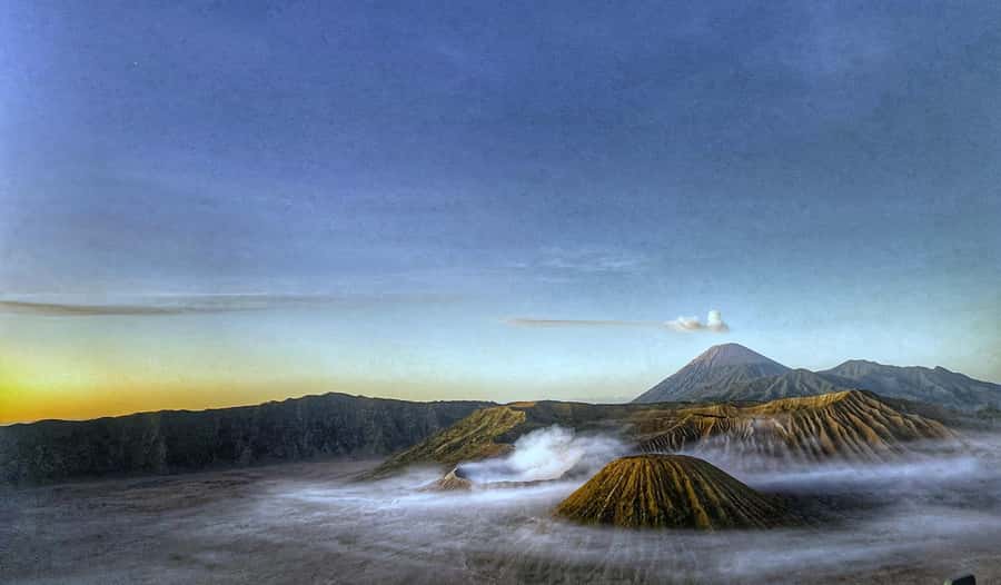 From Surabaya : 2 Day 1 Night Mount Bromo and Ijen Tour - Day 2: The Midnight Start to Ijen via Paltuding