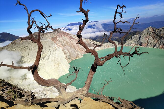 From Surabaya / Malang : Mt Bromo Sunrise - Ijen Blue Fire 3D2N - Hotel nights and the 3D2N pace: what the included lodging really changes