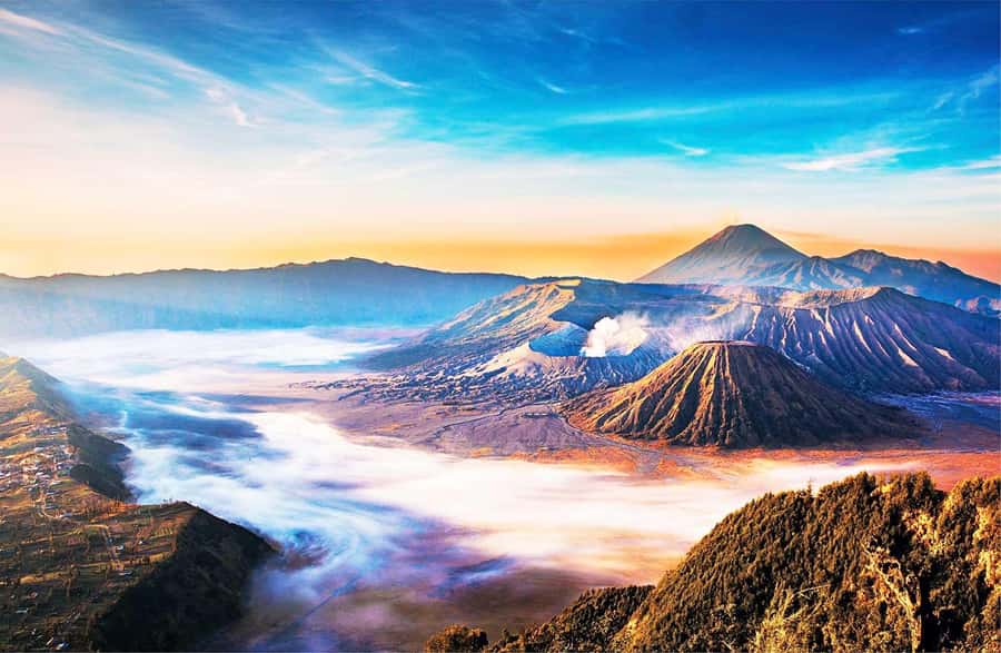 From Surabaya: Mt. Bromo, Ijen, and Tumpak Sewu 3-Day Tour - Day 1: Surabaya to Tumpak Sewu Waterfall and Tetes Cave