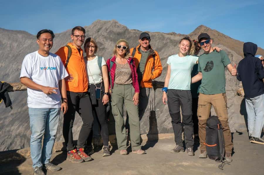 From Surabaya or Malang : Mount Bromo Sunrise Guided Tour - The Mount Bromo hike: sand walk, 250 steps, and an active crater payoff