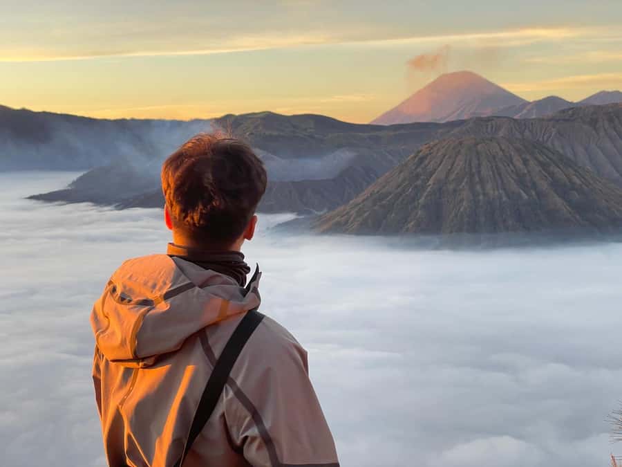 From Surabaya or Malang: Tumpak Sewu-Bromo-Ijen-Bali 3D2N - From Surabaya or Malang to Tumpak Sewu, you start moving early