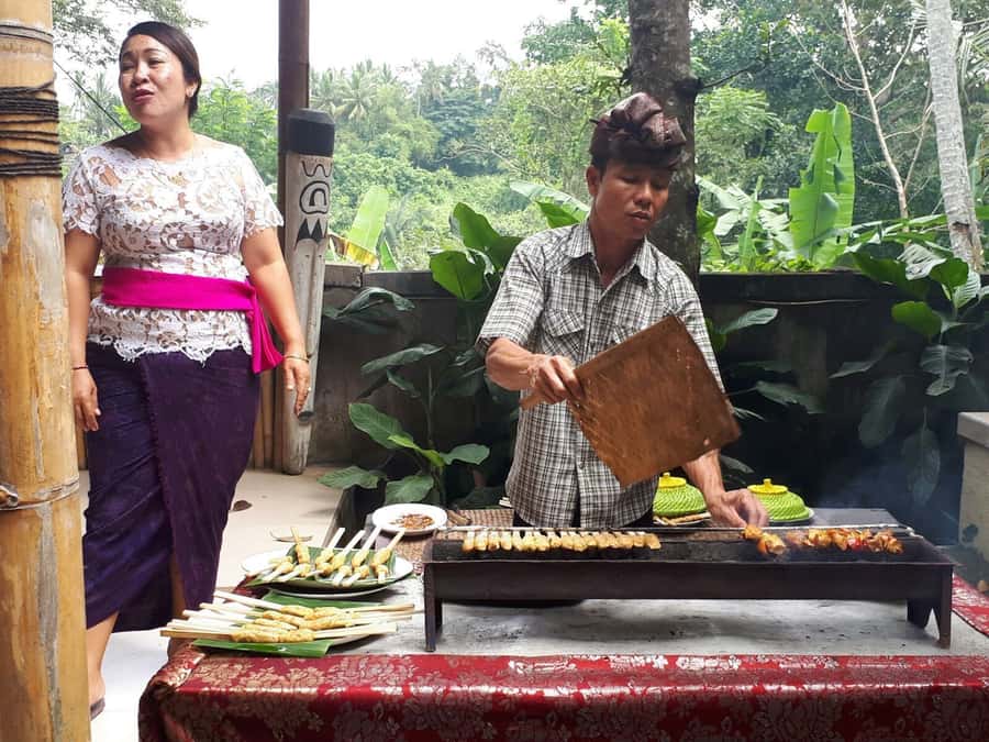 From Ubud: Authentic Cooking Class in a Local Village - From Ubud Pickup To a Local Kitchen in Laplapan