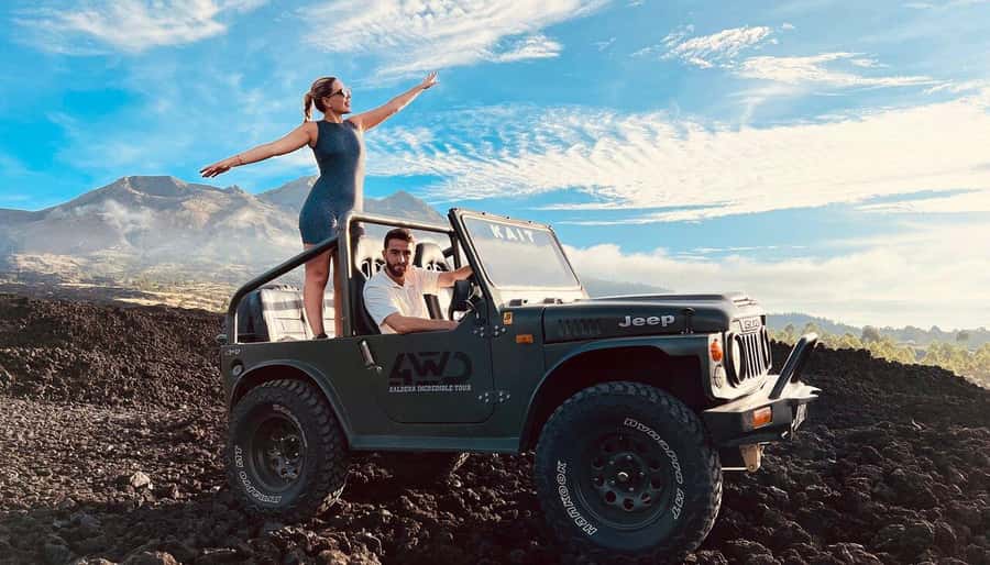 From Ubud: Mount Batur Shared Jeep Sunrise & Hot Spring Tour - The hot spring break at Batur Natural Hot Spring