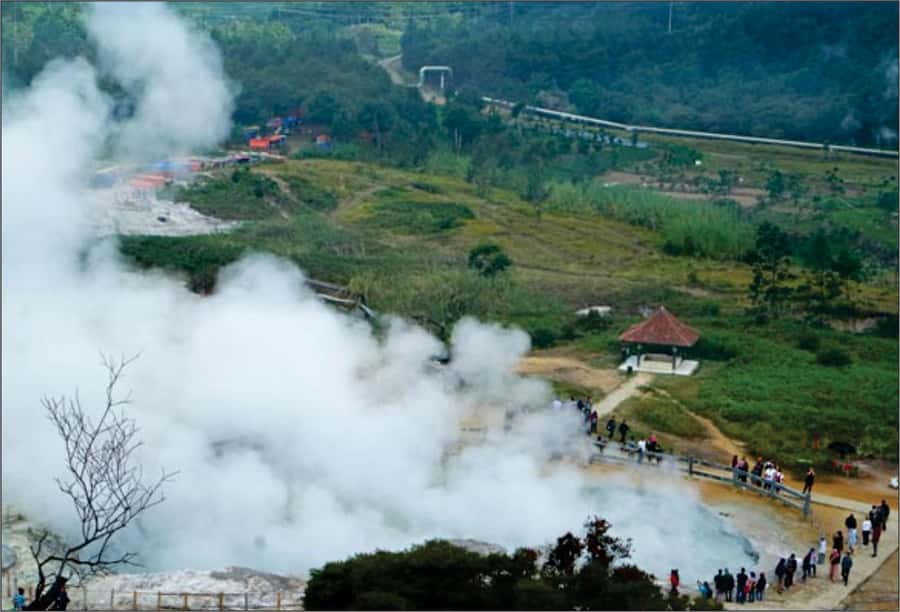 From Yogyakarta: 12-Hour Guided Dieng Plateau Sunrise Trip - Midnight Pickup From Yogyakarta to Dieng Plateau