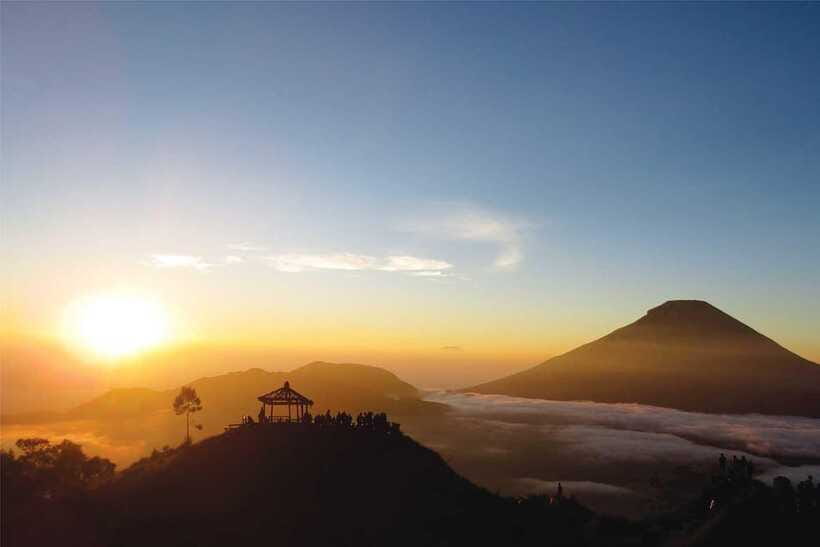 From Yogyakarta: 12-Hour Guided Dieng Plateau Sunrise Trip - Timing, Group Size, and Comfort on a 12-Hour Plan