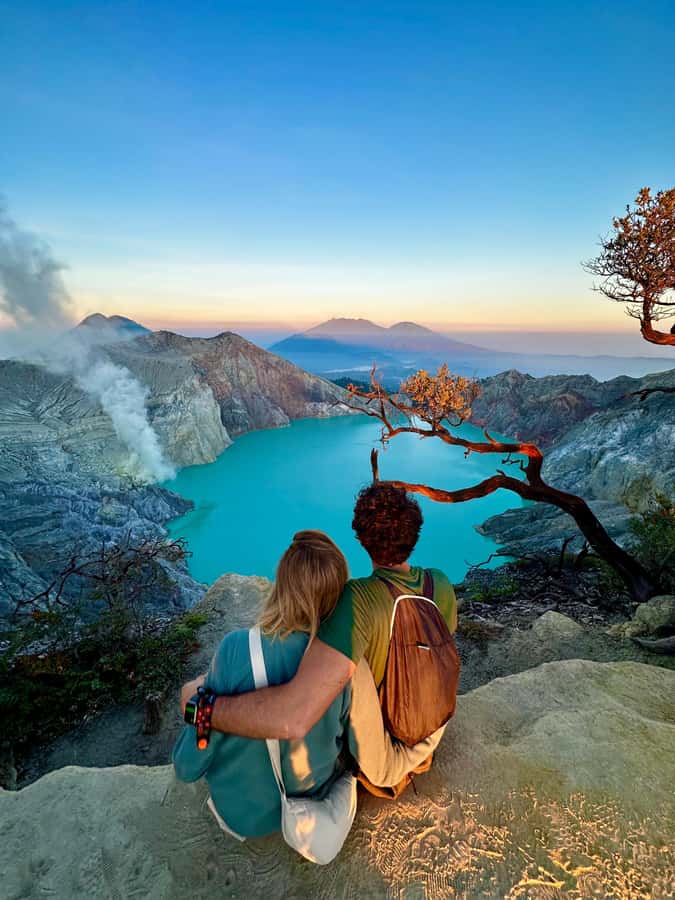 From Yogyakarta : 3Days Bromo-Ijen Vulcano drop Bali Hotel - Day 3 at Ijen: The Blue Flame Trek and What Gear Does for You
