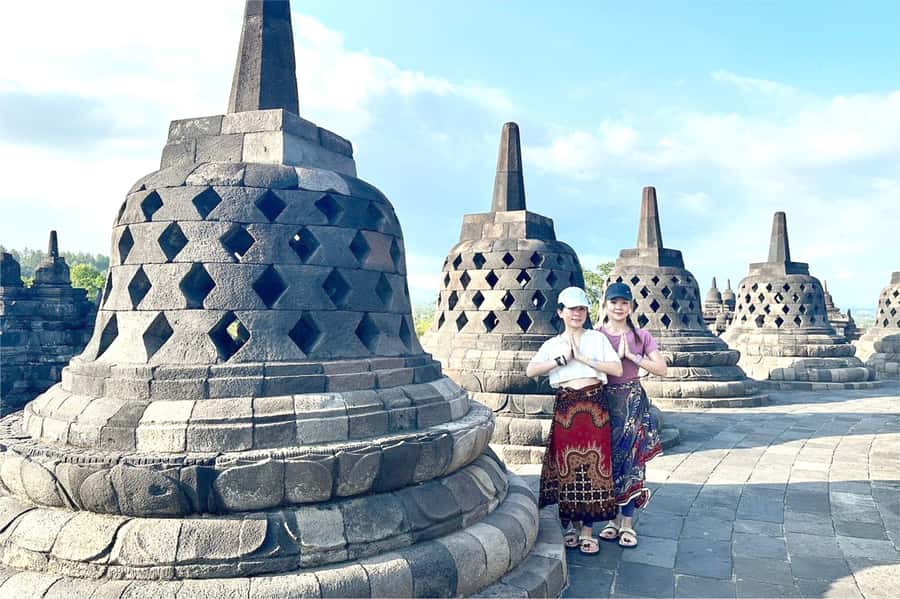 From Yogyakarta: Borobudur Sunrise 8-hour Include Entry Fee - Who This Tour Suits Best (And Who Should Think Twice)