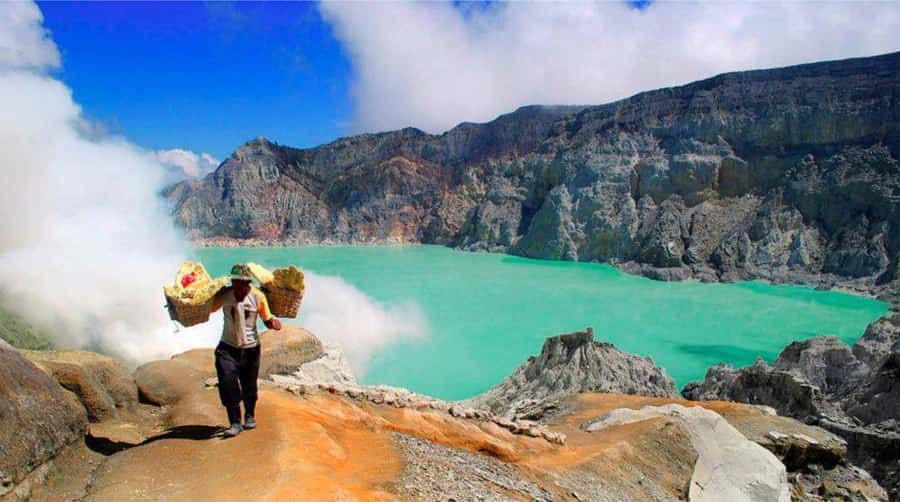 From Yogyakarta: Bromo & Ijen 3-Day Tour with Bali Drop-off - Blue Flames at Ijen: Don’t Chase the Photo, Chase the Experience