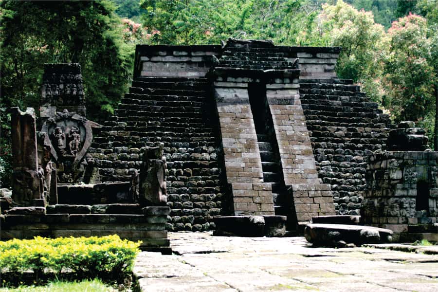 From Yogyakarta: Cetho, Sukuh Erotic Temple and Solo City - Key Things That Make This Tour Worth Your Time