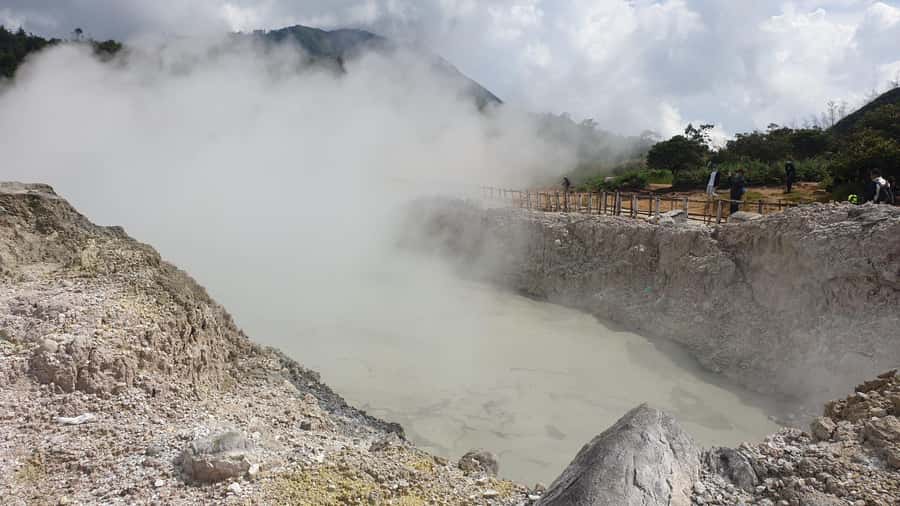 from Yogyakarta: Dieng, Dawn's Embrace & Cultural Treasures - Arjuna Temple Complex: Hindu stone details that reward slower looking