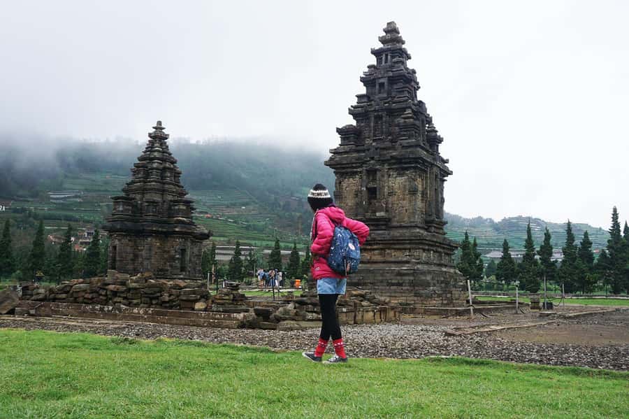 from Yogyakarta: Dieng, Dawn's Embrace & Cultural Treasures - Ratapan Angin stone: a quick stop that fits the day’s rhythm