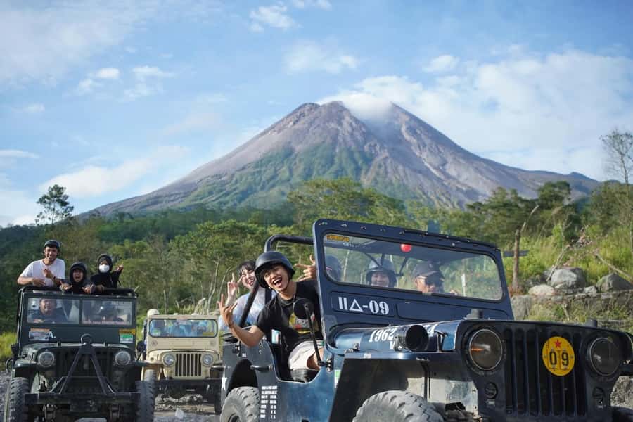 From Yogyakarta : Merapi volcano guided Tour with Jeep - 2010 eruption evidence: rocks, lava avalanche impacts, and scale