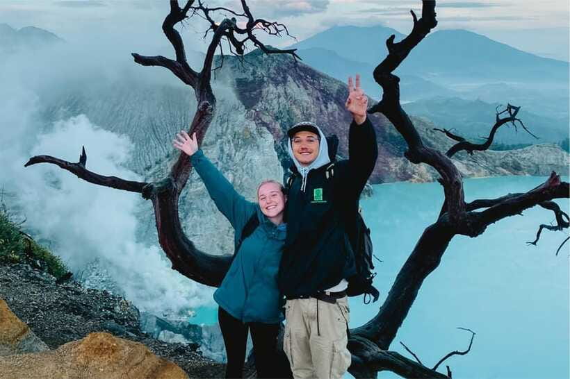 From Yogyakarta: Tumpak Sewu, Bromo & Ijen 4-Day All Include - Small group reality: what up to 8 people actually changes