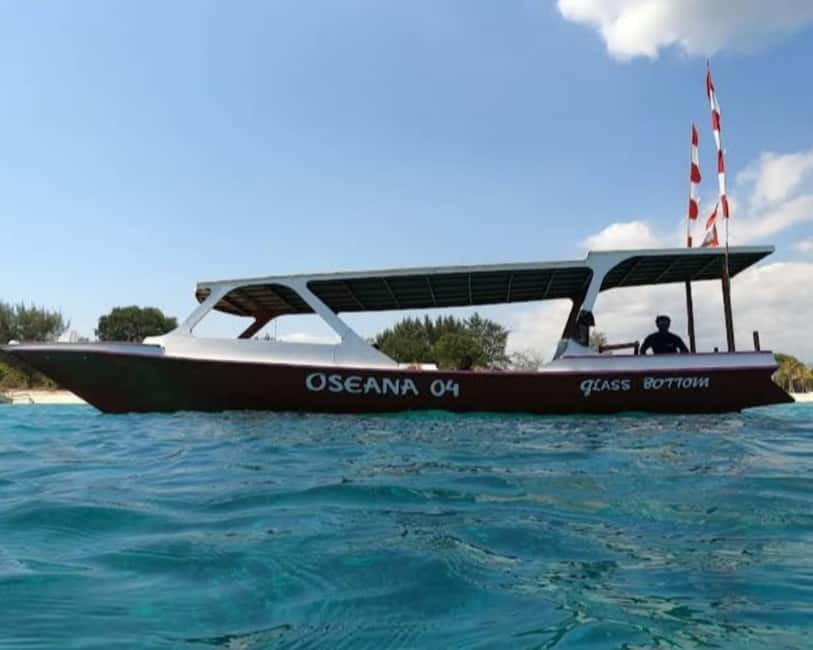 Gili Air : Sharing Snorkeling Tour + Gopro Shooting - The coral reef stop on Gili Meno: colorful fish time