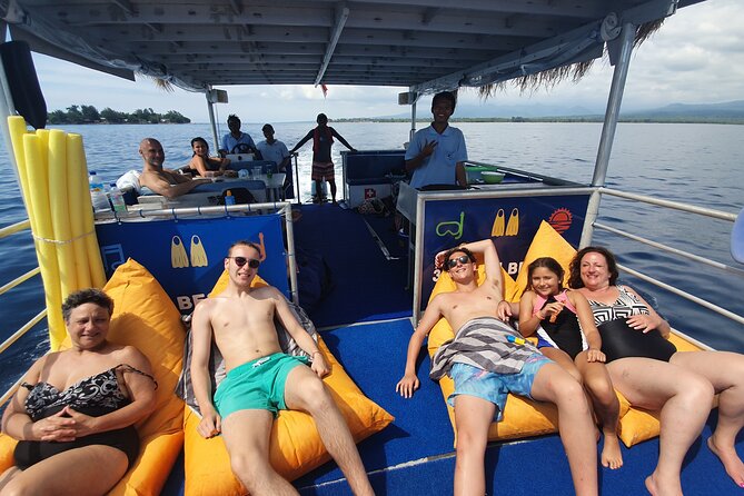 Gili Hai 3 Islands BBQ Sunset Cruise - Stop 1 on Gili Meno: underwater statues and clear-water snorkeling