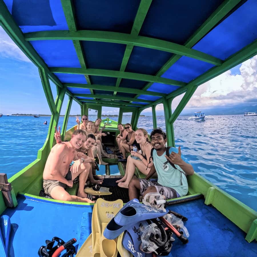 Gili Islands: Private or Shared Snorkeling Boat Trip - Lunch and Beach Breaks on Gili Meno, Plus a Quick Reality Check