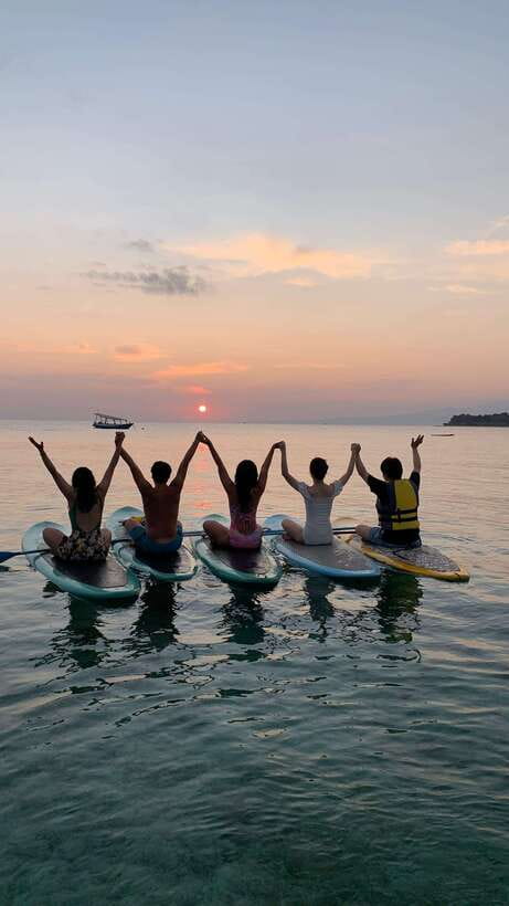 gili sunrise Stand-up paddle boarding or kayaking (droneshot - Stand-Up Paddle Boarding or Kayaking: Which One Makes Sense
