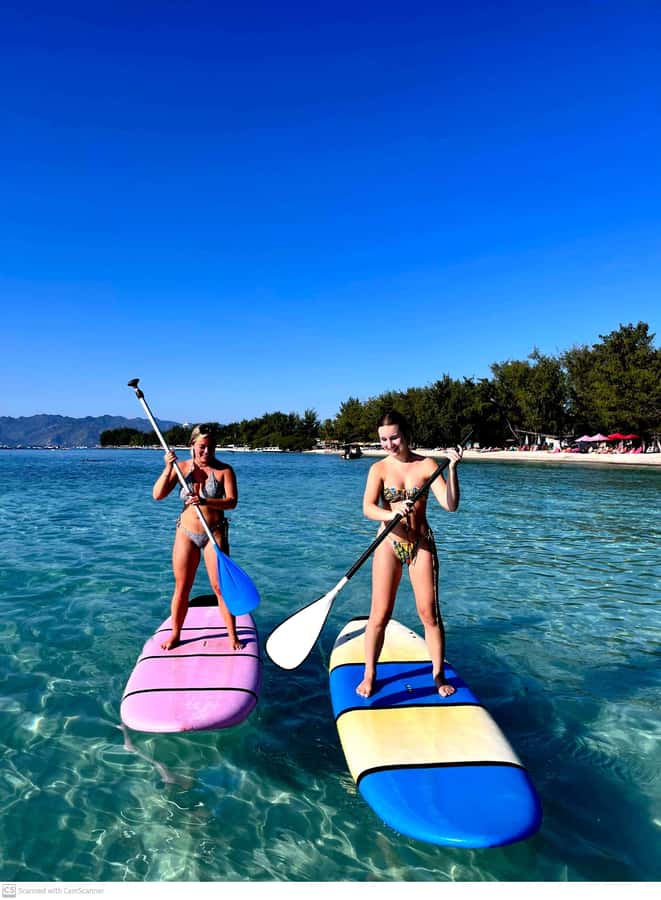 Gili SUP Or Kayak With Drone Shoot . Daylight Or Sunrise - Daylight vs sunrise: which one fits your trip