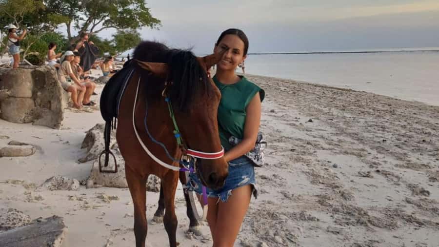 Gili Trawangan: Horse Riding on the Beach - On-beach etiquette and safety basics (the stuff that matters)