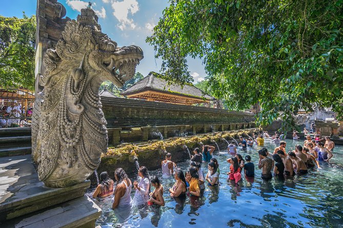 Highlights of Ubud & Mount Batur Volcano - Private Day Trip - Ubud Palace: architecture plus the human side