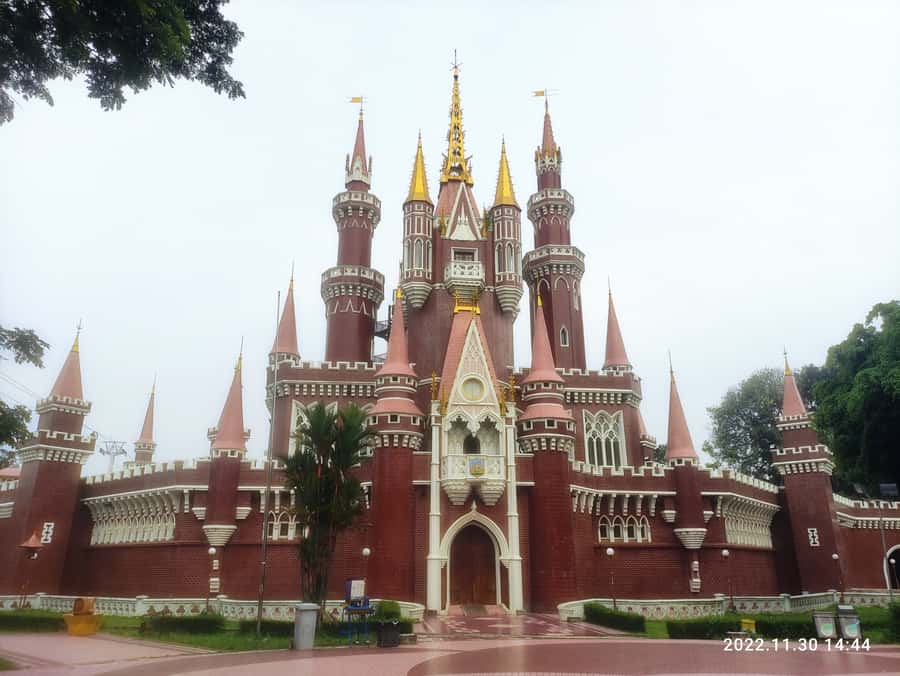 Indonesia Miniature in Park and Jakarta Highlights Tour - Key takeaways before you go