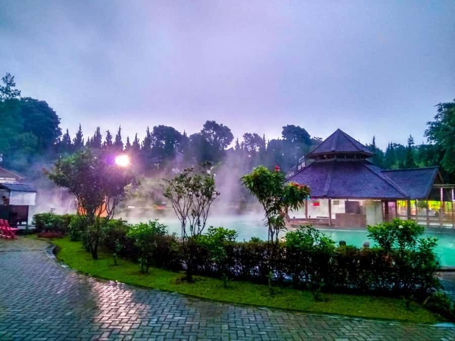 Jakarta: Bandung Volcano Day Tour - Ciater Hot Springs: the reset button after a long day