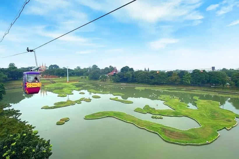 Jakarta: Cable Car Ride at Mini Indonesia Cultural Park - Photos, rules, and the small things that stop headaches