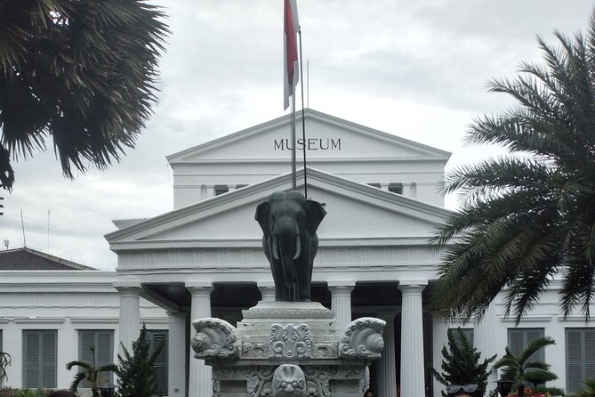 Jakarta Heritage of Old Batavia Private City Tour (Historical) - Pickup, vehicle comfort, and why it matters in Jakarta