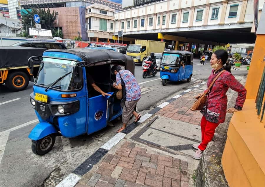 Jakarta: Highlights Capital City with Canal Boat Tour - Batavia Old Town and Fatahillah Square: Dutch-Era Jakarta in Walking Form