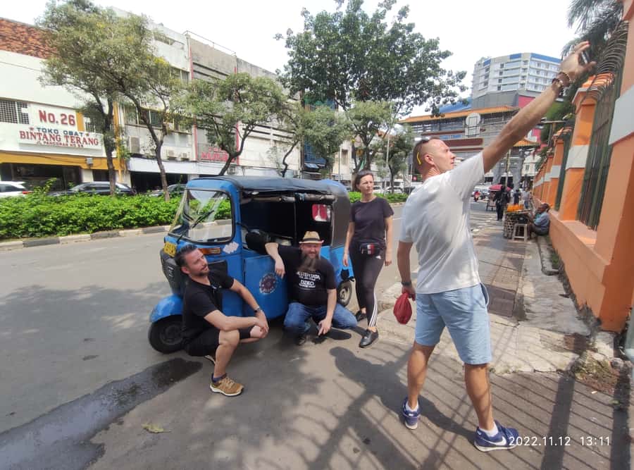Jakarta: Highlights Capital City with Canal Boat Tour - Downtown Jakarta: Merdeka Square, Government Buildings, and Monas Photos