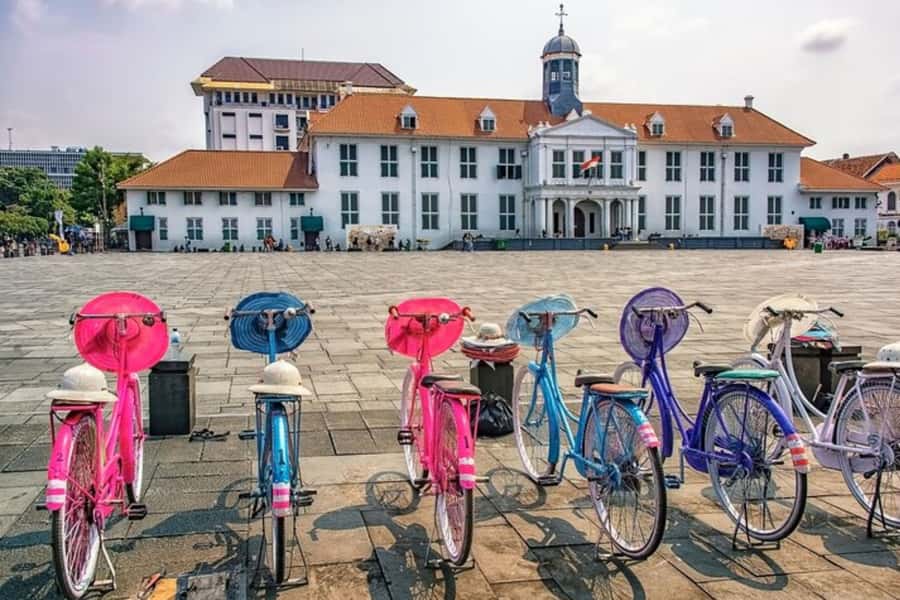 Jakarta: Private custom tour with a local guide - Duration choices: picking the right amount of time