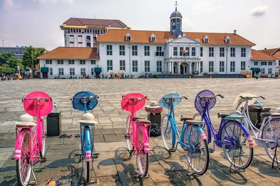 Jakarta: Private Customizable Motorbike Tour - How the customizable plan works in practice