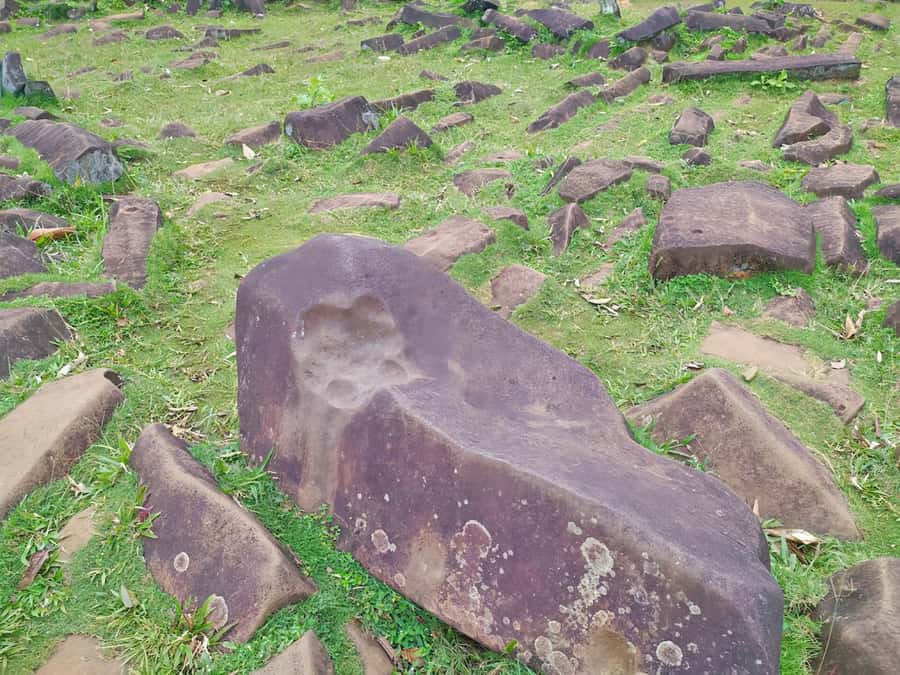 Jakarta Private Tour : Situs Gunung Padang - Lunch and the Real Pace of a 12-Hour Private Tour