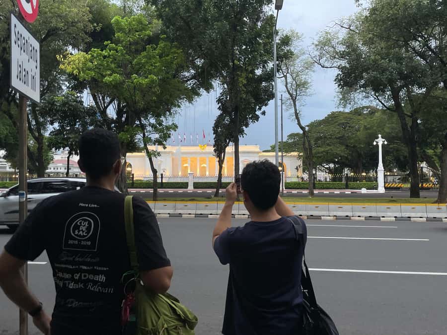 Jakarta Social and Political Walk - A Documentary-Style Walk, Not Just Sightseeing