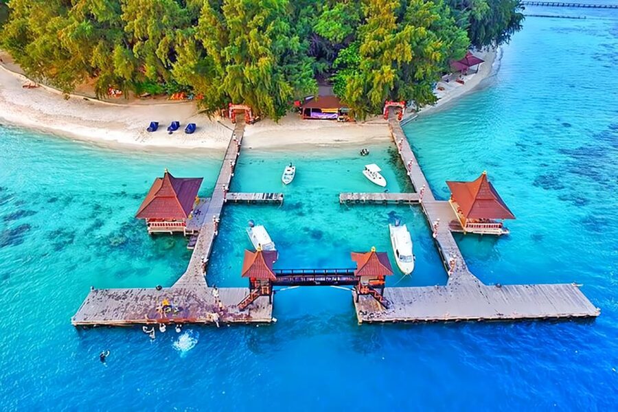 Jakarta: Thousand Island similar Bali Island Tour - Guide and languages: what a private setup changes