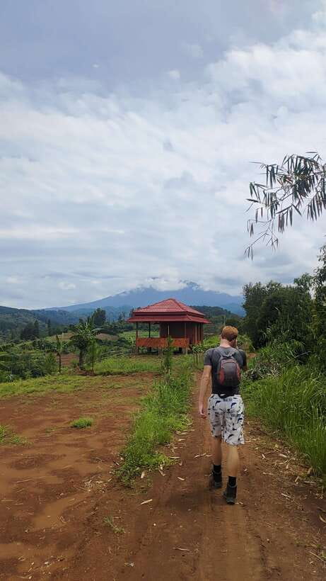 Jakarta to Bogor: Luhur Waterfall and Lake Lido Day Trip - Two Hours at the Falls: How to Enjoy It Without Stress