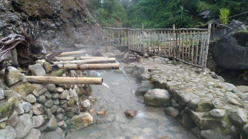 Jakarta: Volcano, Suspension Bridge, and Hot Spring Tour - Jakarta Pickup to the 4-Hour Drive to Kawah Putih