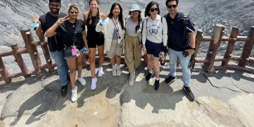 Jakarta: Volcano, Tea/Rice Fields, Hot Spring, Local Food - Jakarta to Bandung by van: mini adventure, big time commitment