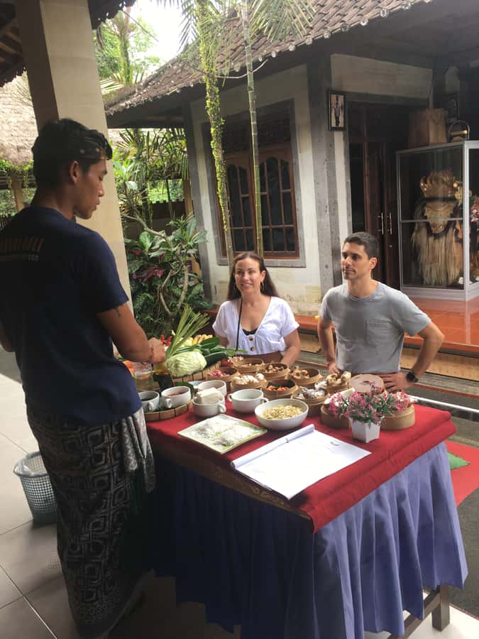 Jambangan bali cooking class with morning market tour - Coconut Oil Processing and Daily Offerings: Why These Steps Matter