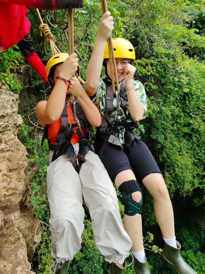 Jomblang & Pindul Cave Tour Yogyakarta - Lunch and the switch to Pindul Cave