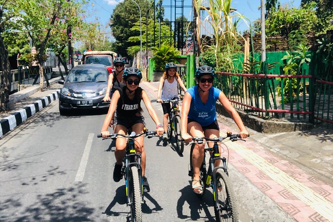 Kotagede Royal Route - Cycling Tour - Food and drinks, what you’ll actually taste