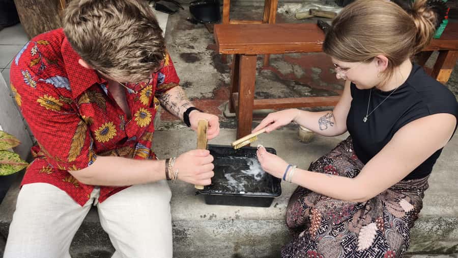 Kotagede: Silver Making Experience with Local Silversmith - From Design Sketch to Hammered Silver 925