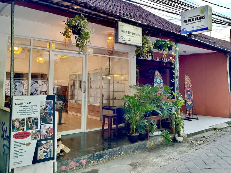 Kuta Bali Jewelry Making Class, With 7 grams of Pure Silver - Cutting, stamping, assembling, and soldering with fire