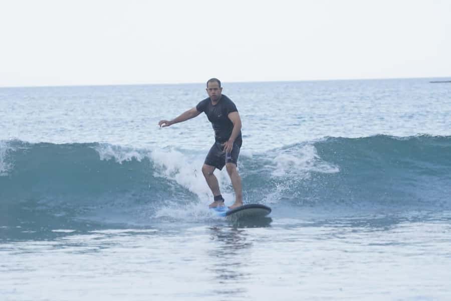 Kuta/Bali: Private Beginner & Intermediate Surf Lessons - Safety First, and Who Should Think Twice