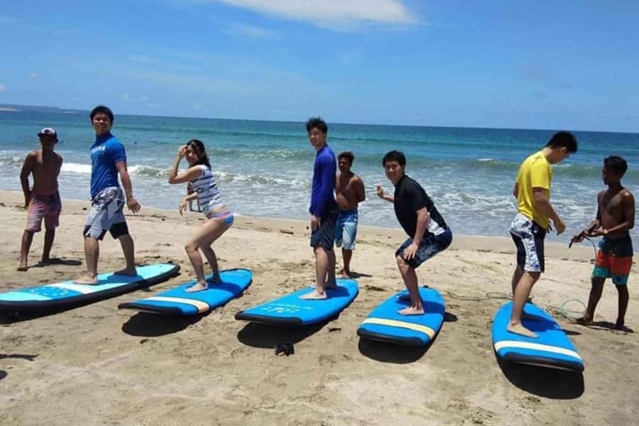 Kuta Surf Lessons : 2-Hour Surf Lesson - Pick your level, so the lesson does not fight your skills