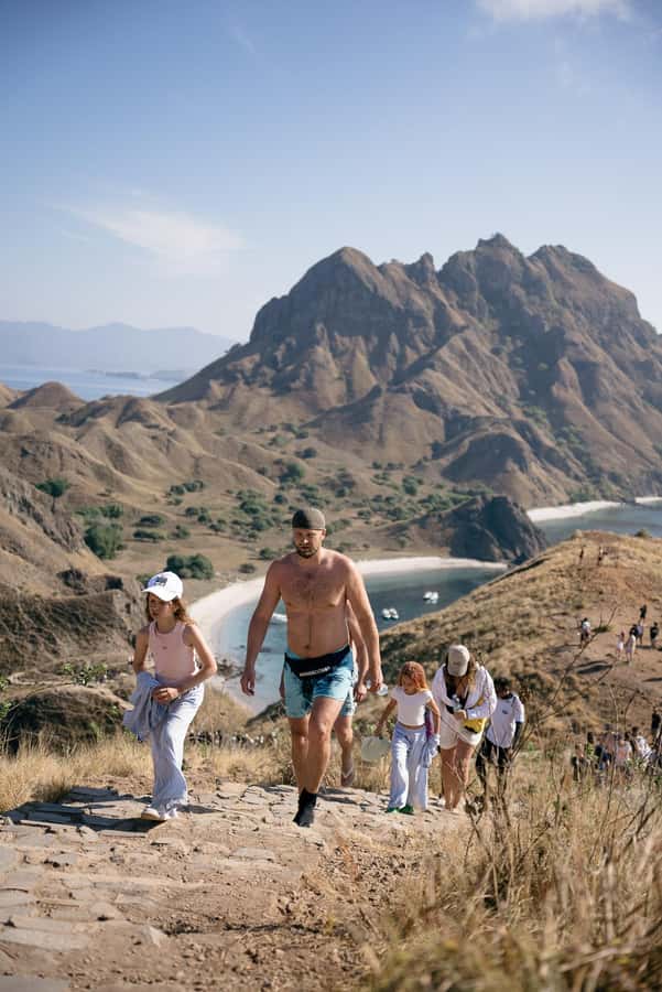 Labuan bajo: One Day Komodo Private & Shared Speedboat Trip - Key Things I’d Book This For