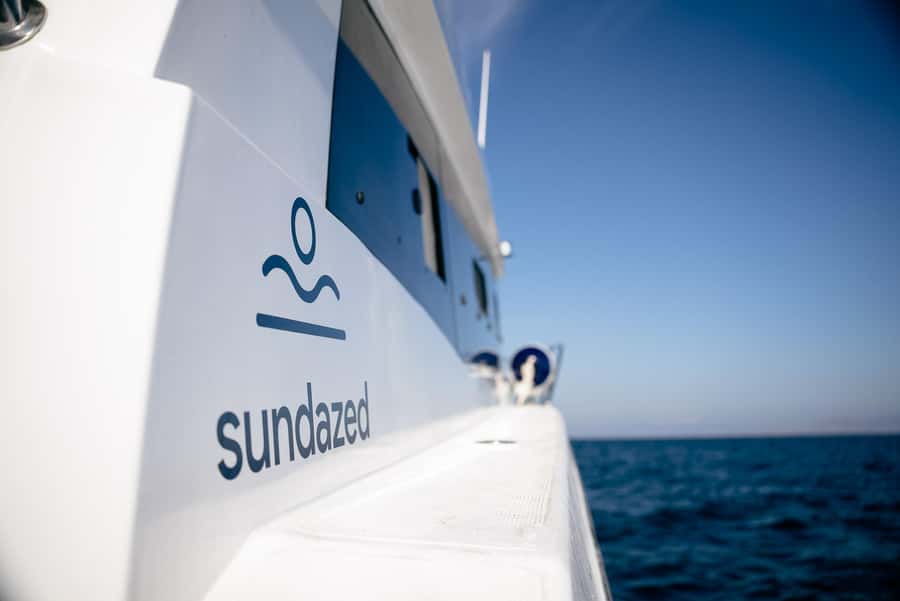 Labuan bajo: One Day Komodo Private & Shared Speedboat Trip - How the Sundazed Speedboat Keeps Komodo Feeling Doable in One Day