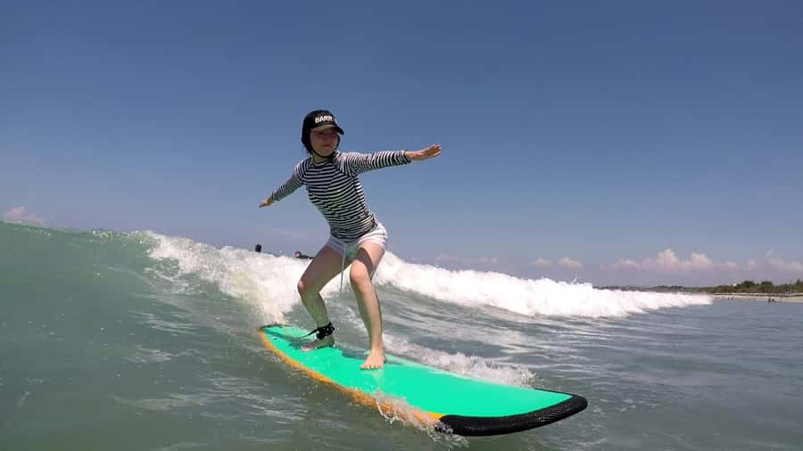 Legian Beach, Bali: Beginner or Intermediate Surf Lessons - From dry land to the waves: the core coaching flow